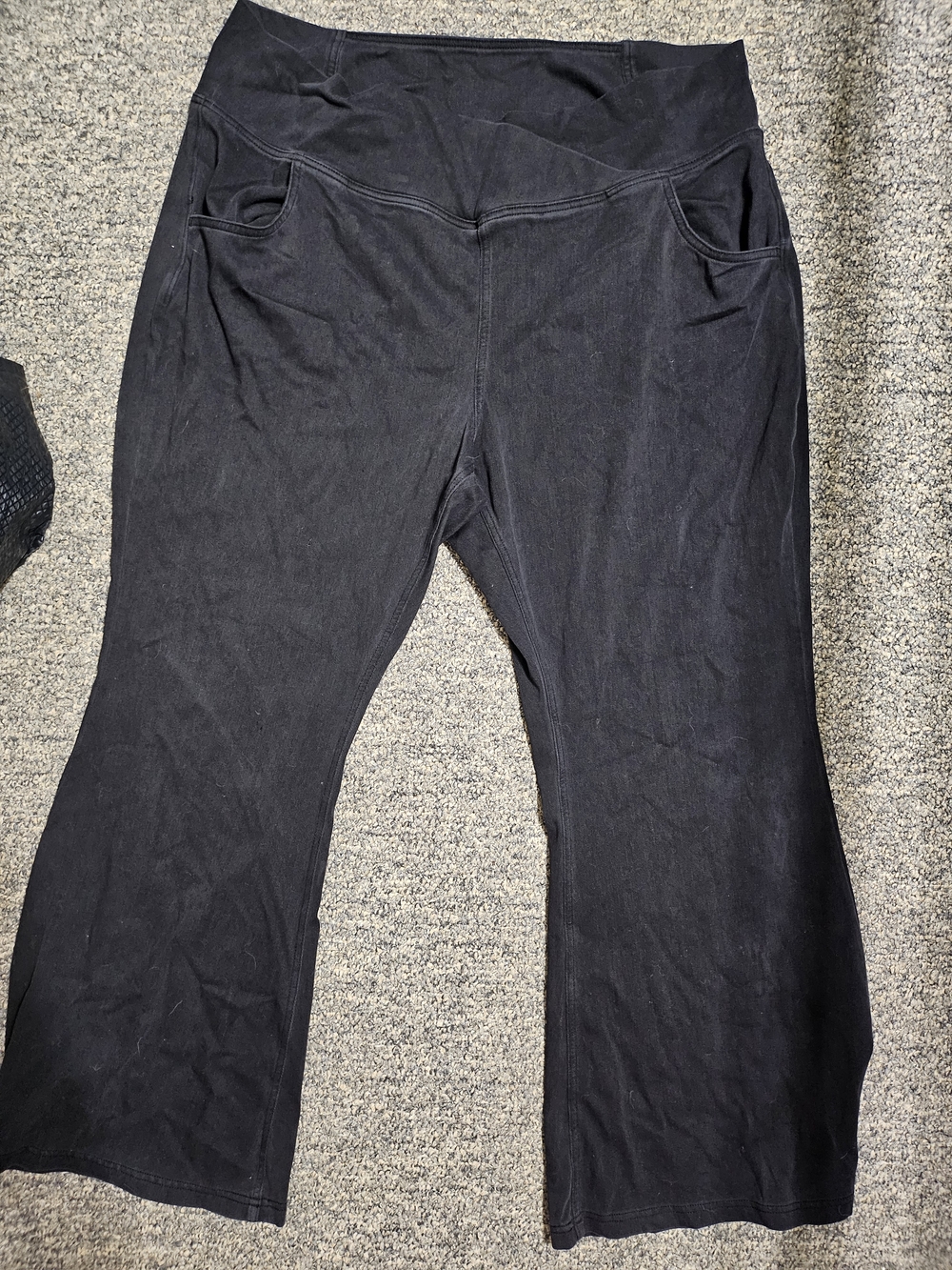 HALARA Black Straight Leg Pants with Pockets